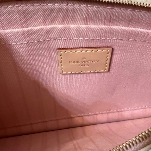 Authentic Louis Vuitton Neverfull MM, wristlet and wallet - Picture 12 of 16